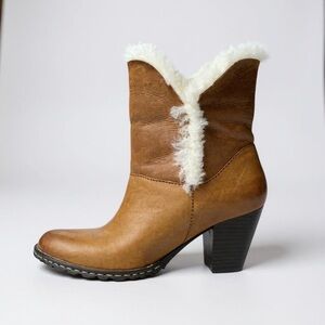 BORN Shearling Lined Tan Leather Heeled Boots | 37